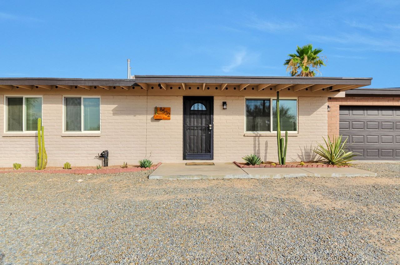 8532 N Rancho Catalina Dr - Photo 5 of 27