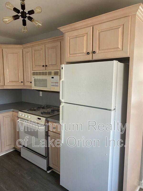 2181 Coy St - Photo 4 of 21