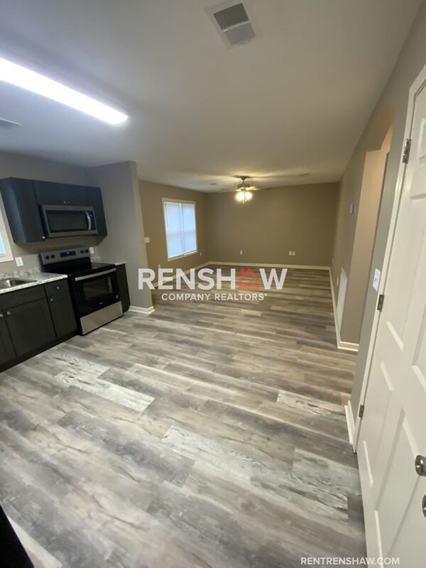 732 Tucker St - Photo 2 of 17