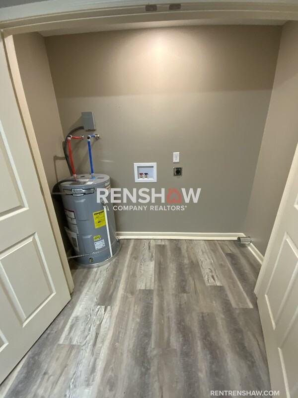 732 Tucker St - Photo 6 of 17