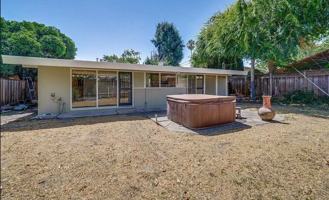 1011 Moreno Ave - Photo 1 of 1
