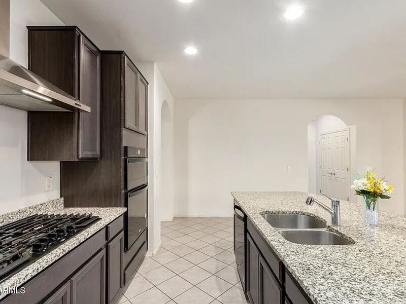 6645 W Pleasant Oak Ct - Photo 4 of 42