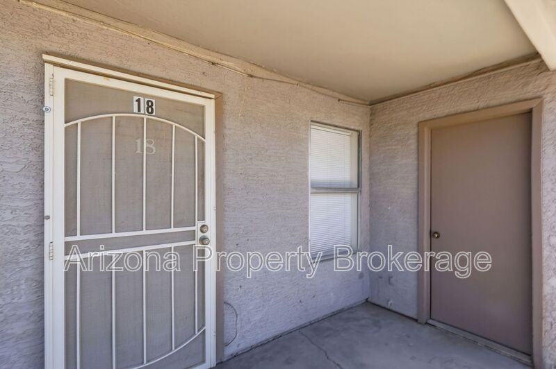 1625 N Date #18 - Photo 4 of 21