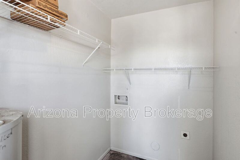 1625 N Date #18 - Photo 5 of 21