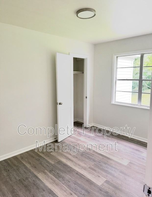 1311 18th Way Sw - Photo 6 of 10