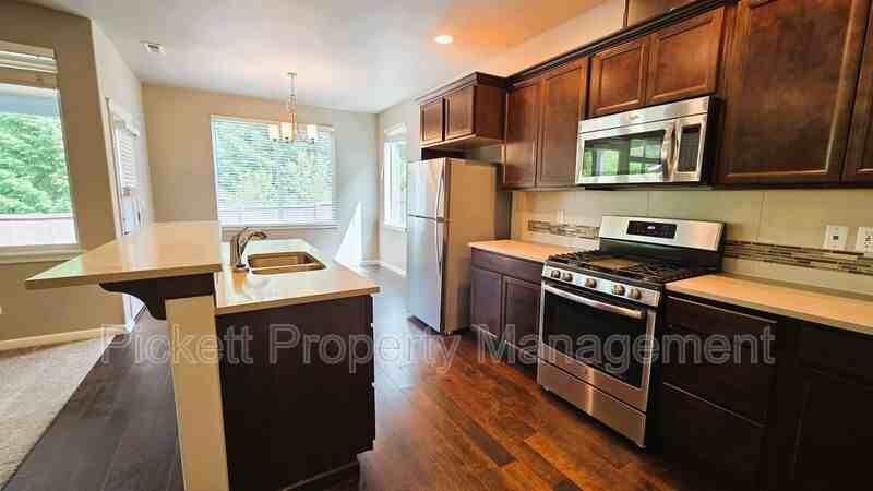 2122 Sw Nautical St - Photo 3 of 32