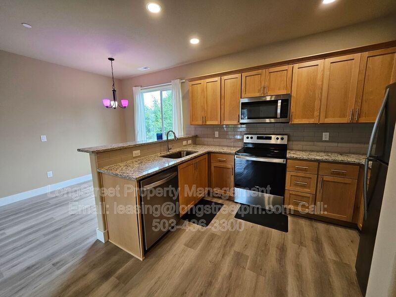 12086 Se Harold St - Photo 2 of 26