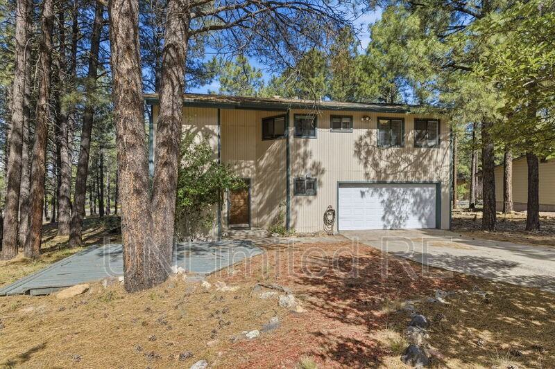 1410 N Inverrary Way - Photo 7 of 50