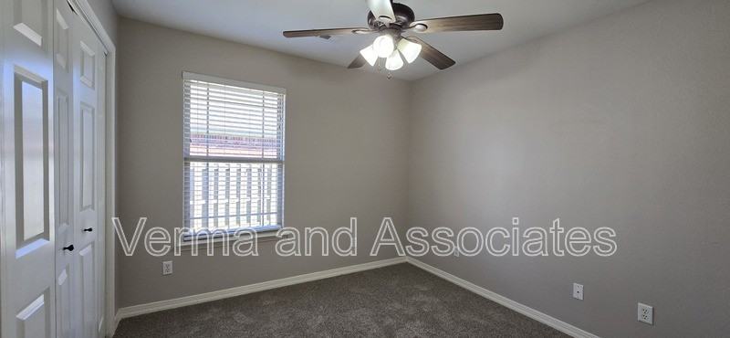 340 Beasley Dr - Photo 5 of 14