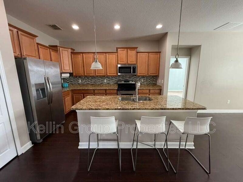 3852 Hampton Hills Dr - Photo 5 of 26