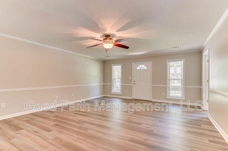 612 Fieldstone Way - Photo 2 of 44