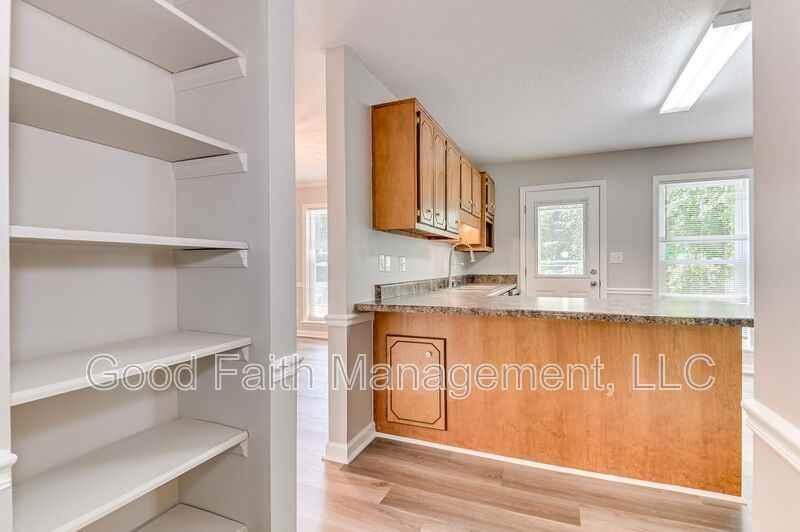 612 Fieldstone Way - Photo 6 of 44