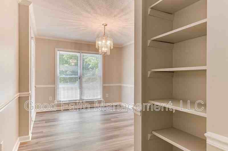 612 Fieldstone Way - Photo 7 of 44