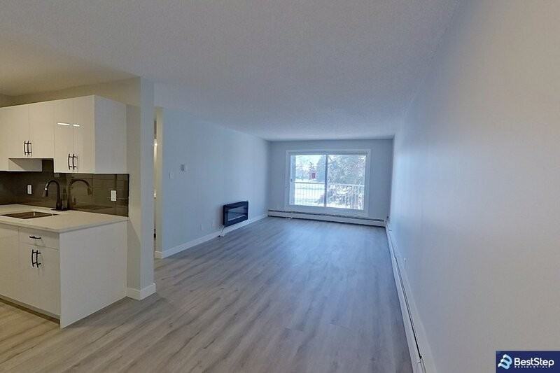 10837 117 St Nw - Photo 7 of 19