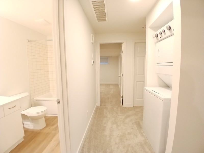 1922 209 St Nw - Photo 5 of 13