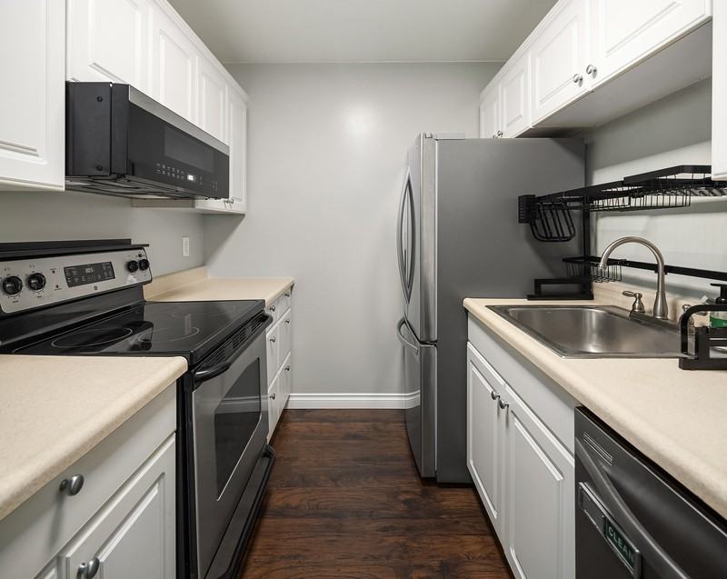 8839 166th Ave Ne #C101 - Photo 3 of 15