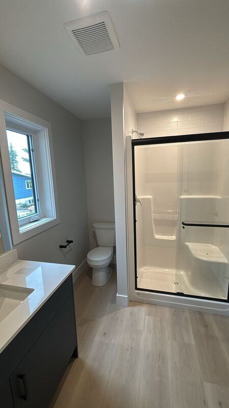 15217 109 Ave Nw #3 - Photo 4 of 6