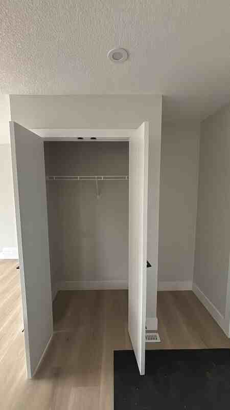 15217 109 Ave Nw #3 - Photo 6 of 6