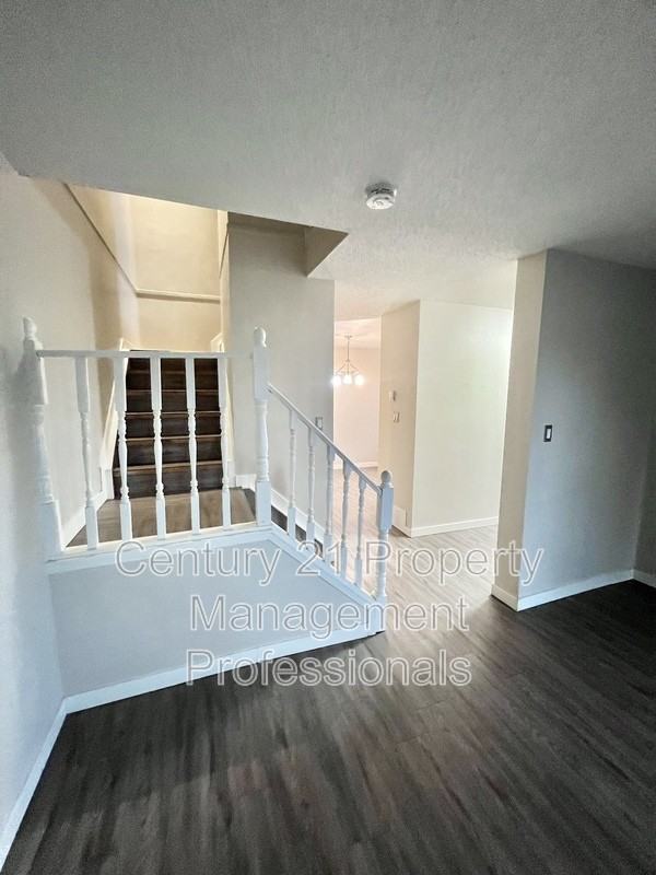 14634-25 Street Nw - Photo 2 of 22