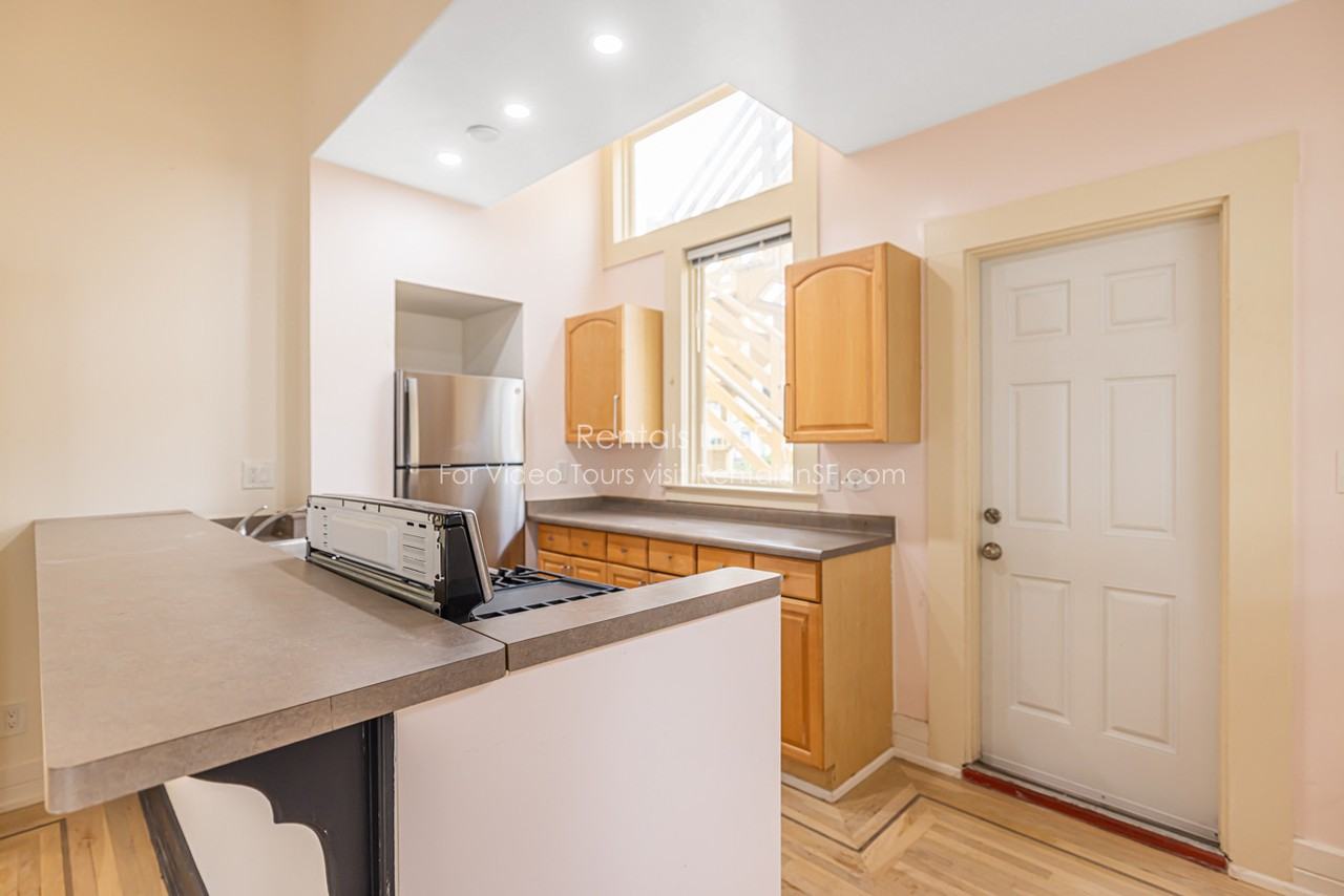 188 Winfield St #3 - Photo 2 of 12