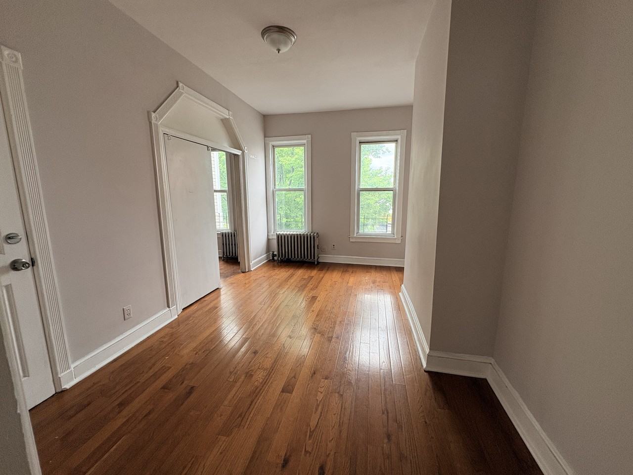 208 Pennsylvania Ave #3 - Photo 4 of 6