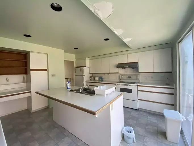 11101 Seaport Ave - Photo 6 of 11
