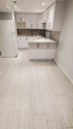 526 Grenfell St #2 - Photo 2 of 16