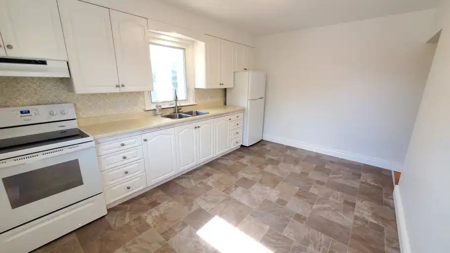 842 Law St #303 - Photo 5 of 15