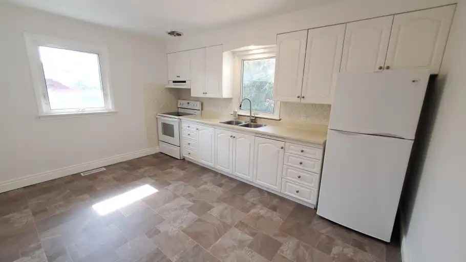 842 Law St #303 - Photo 6 of 15