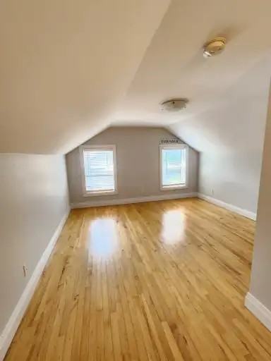 185 Parkhill Rd W #6 - Photo 4 of 12
