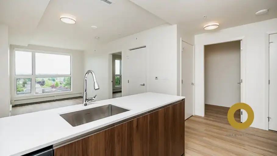 6137 Cambie St #501 - Photo 3 of 17