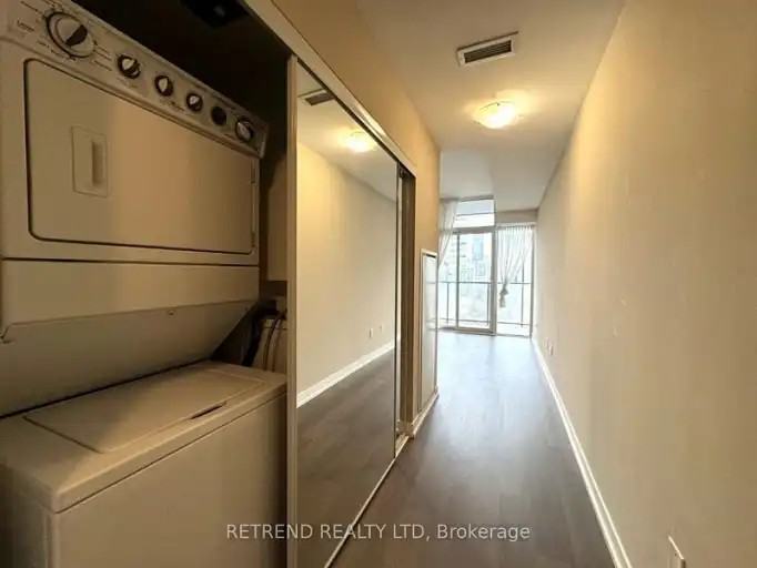 105 George St #1114 - Photo 7 of 11