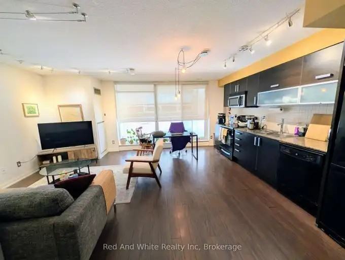 205 Frederick St #401 - Photo 7 of 8