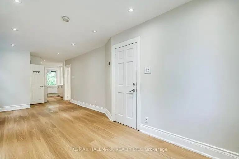 229 Kingston Rd #1 - Photo 5 of 15