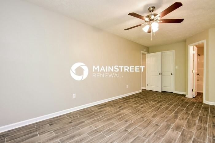 130 Derby Country Dr - Photo 4 of 16