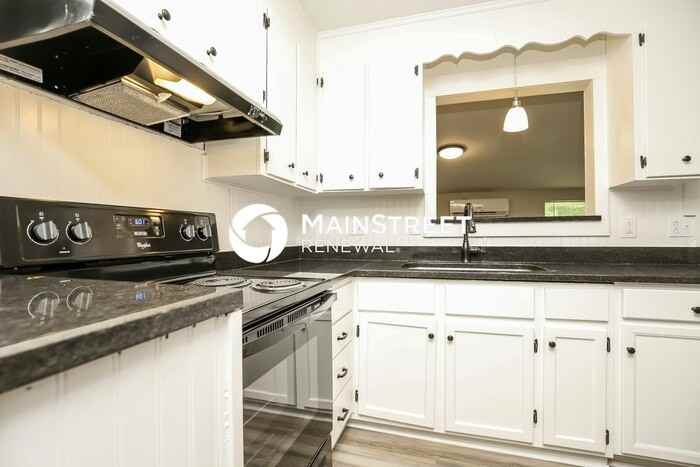 1010 Wingate St - Photo 7 of 16