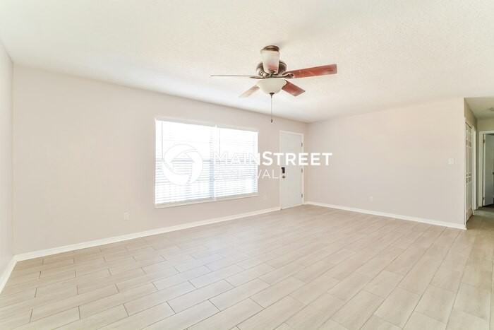 1013 Marlene Dr - Photo 4 of 16