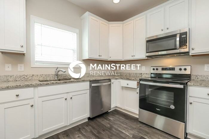 728 Mitscher Dr - Photo 7 of 16
