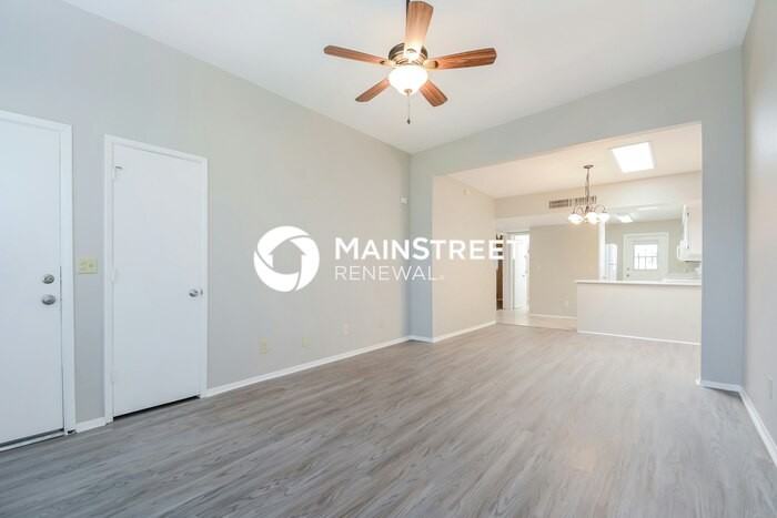 901 N Camino Seco - Photo 2 of 16