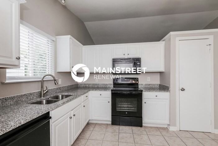 3304 Braefield Dr - Photo 7 of 17