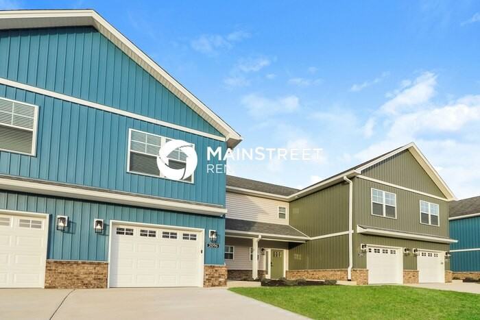 2096 Steamboat Way - Photo 2 of 16