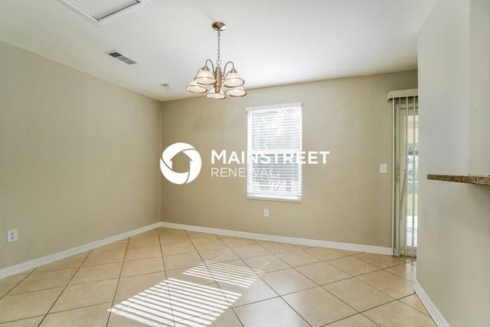 8322 Blackberry Rd - Photo 4 of 16