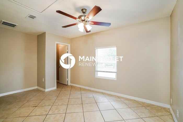 8322 Blackberry Rd - Photo 7 of 16