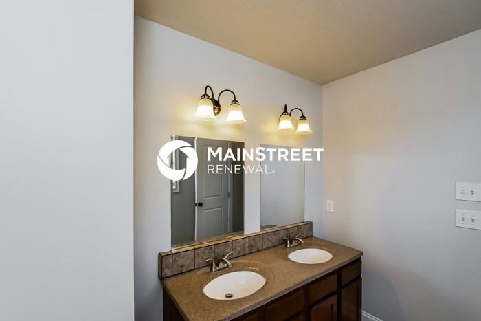 277 Green Meadows Ln - Photo 7 of 15