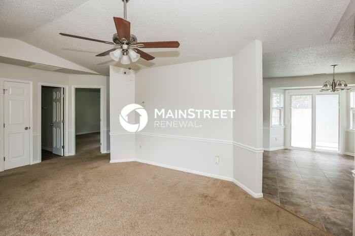 2502 Justin Ct - Photo 5 of 16