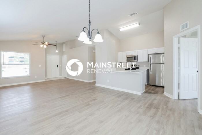 132 Eagle Point Blvd - Photo 5 of 16