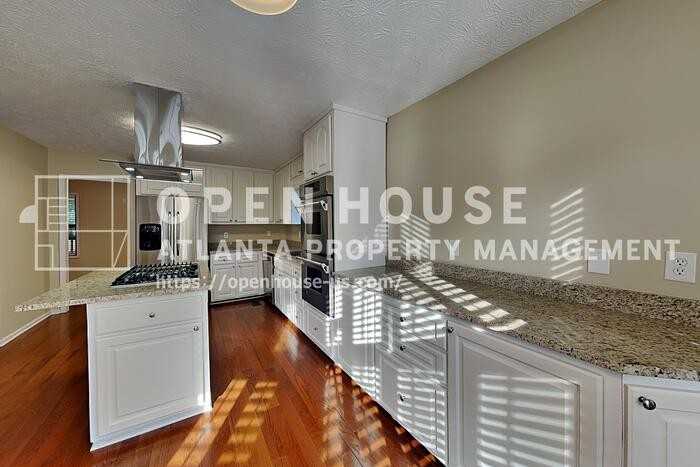 6187 Brookside Ln - Photo 6 of 20