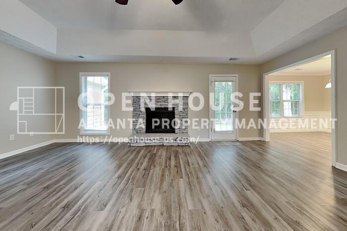 70 Leighs Grove Way - Photo 5 of 21