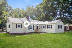 featured image of 211 Magnolia St