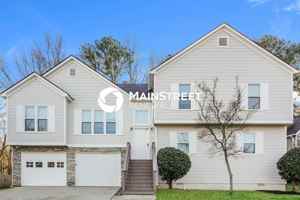 featured image of 4810 Country Cove Way